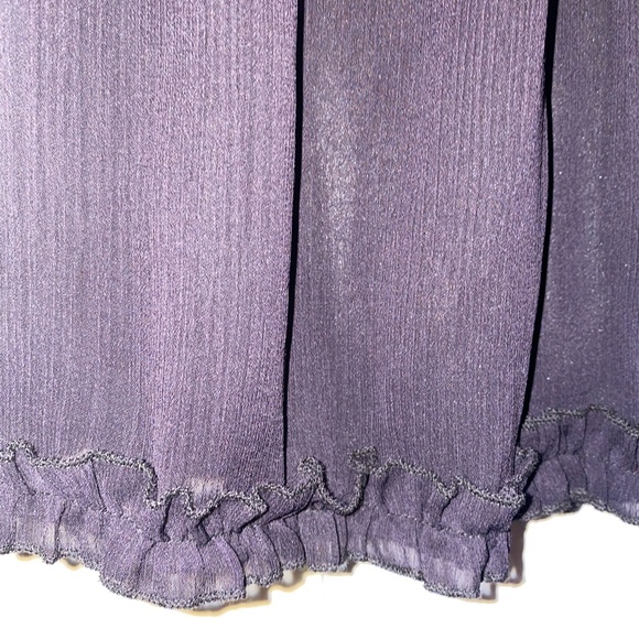 Black dress with ruffle details NWT - Picture 3 of 4